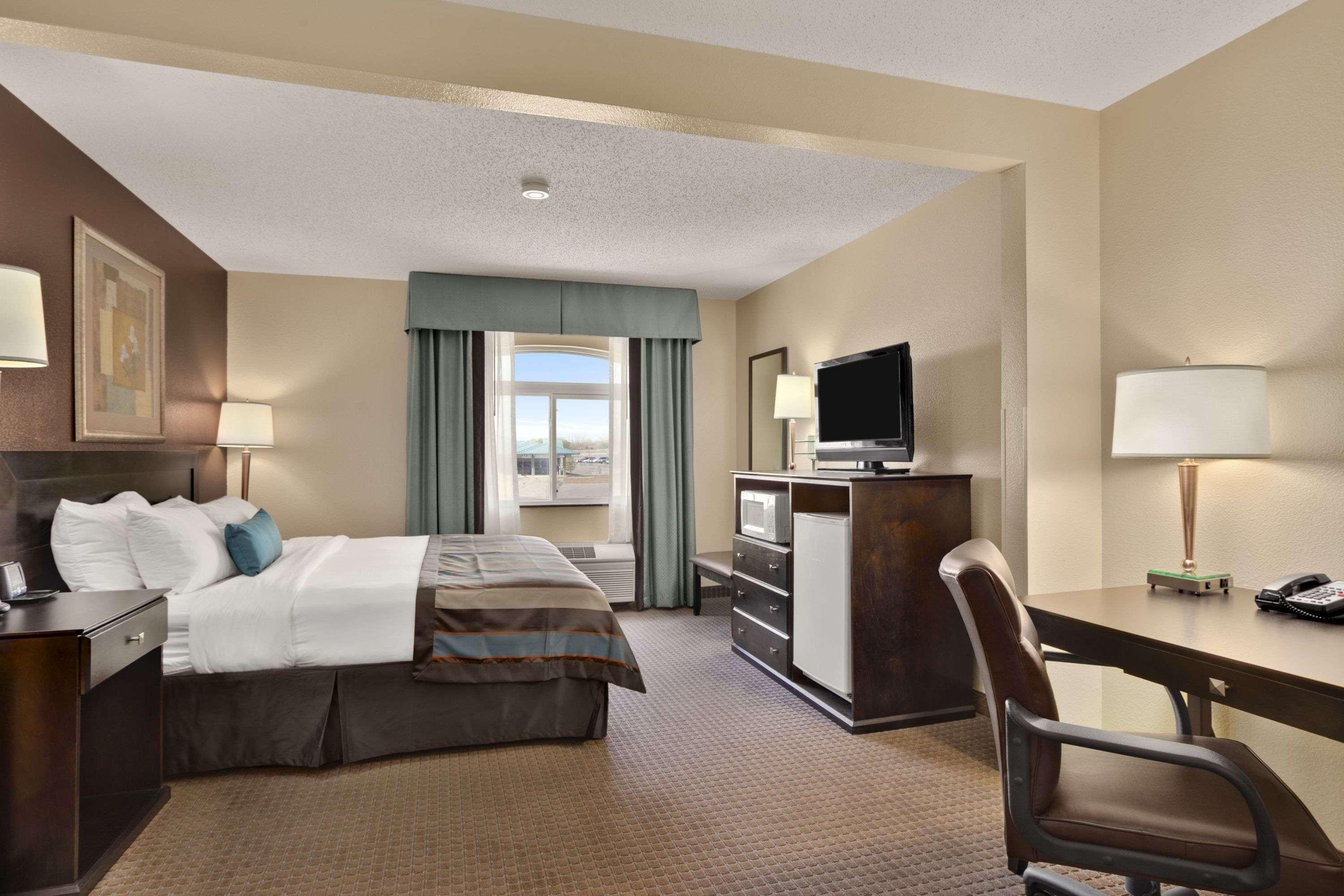Hotel Wingate By Wyndham Pueblo Extérieur photo