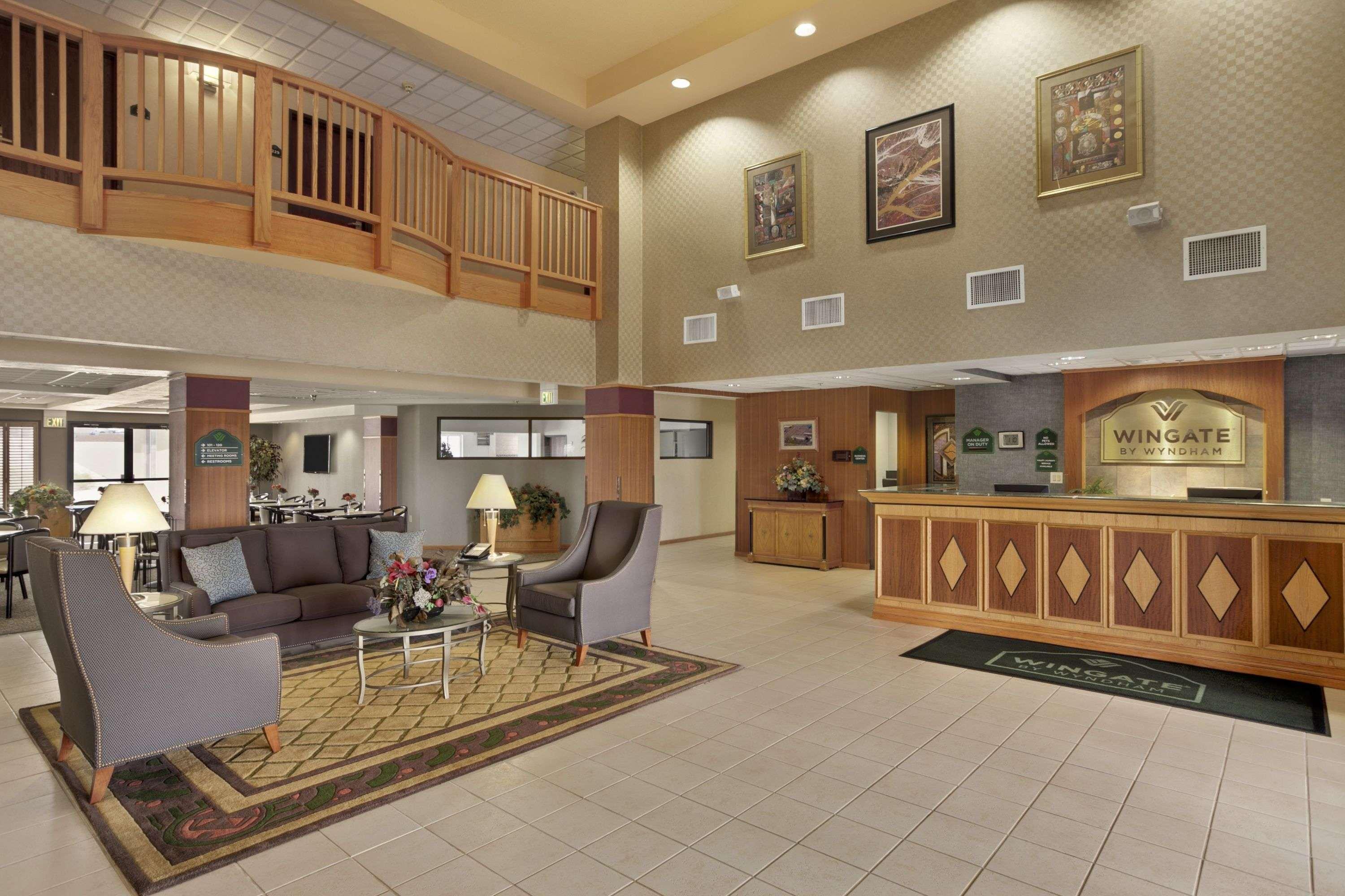 Hotel Wingate By Wyndham Pueblo Extérieur photo